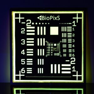 Low resolution fluorescence lifetime test target
